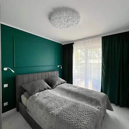 Awenturyn Sagaris Apartment *